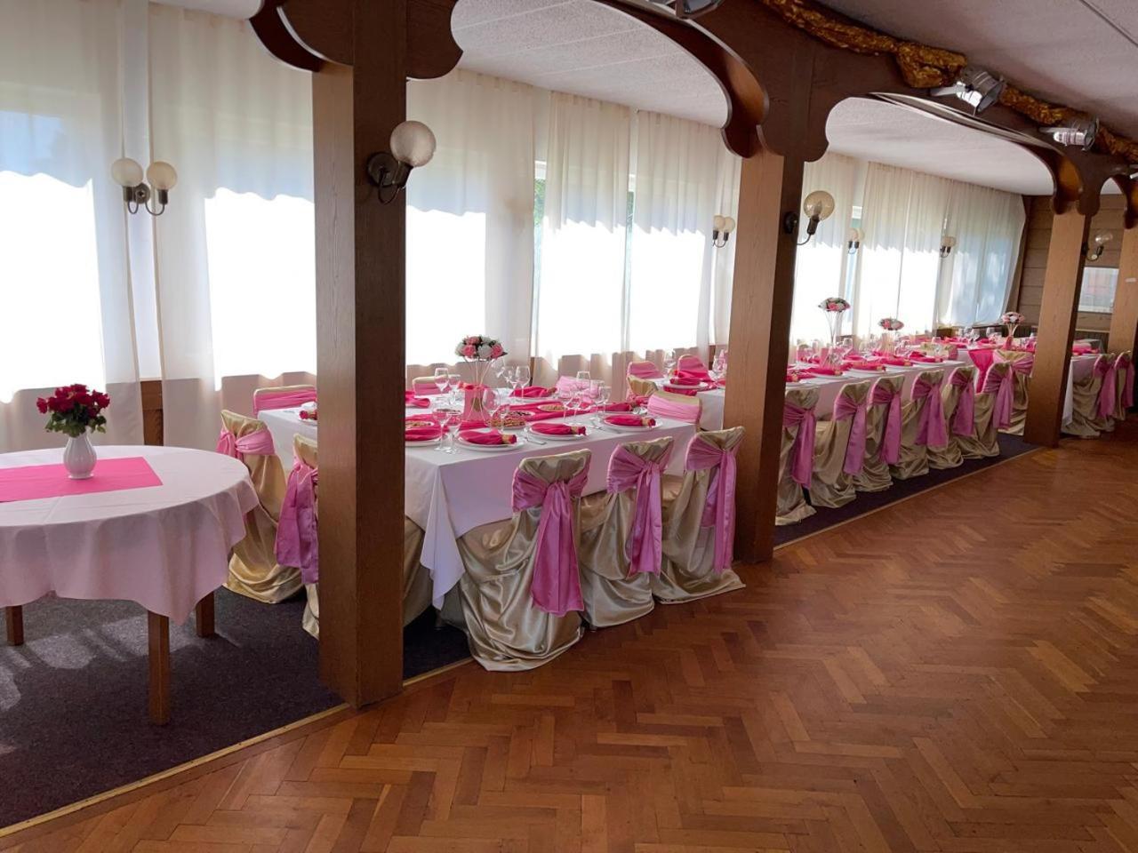 Hotel Wald Cafe Simbach am Inn Zewnętrze zdjęcie