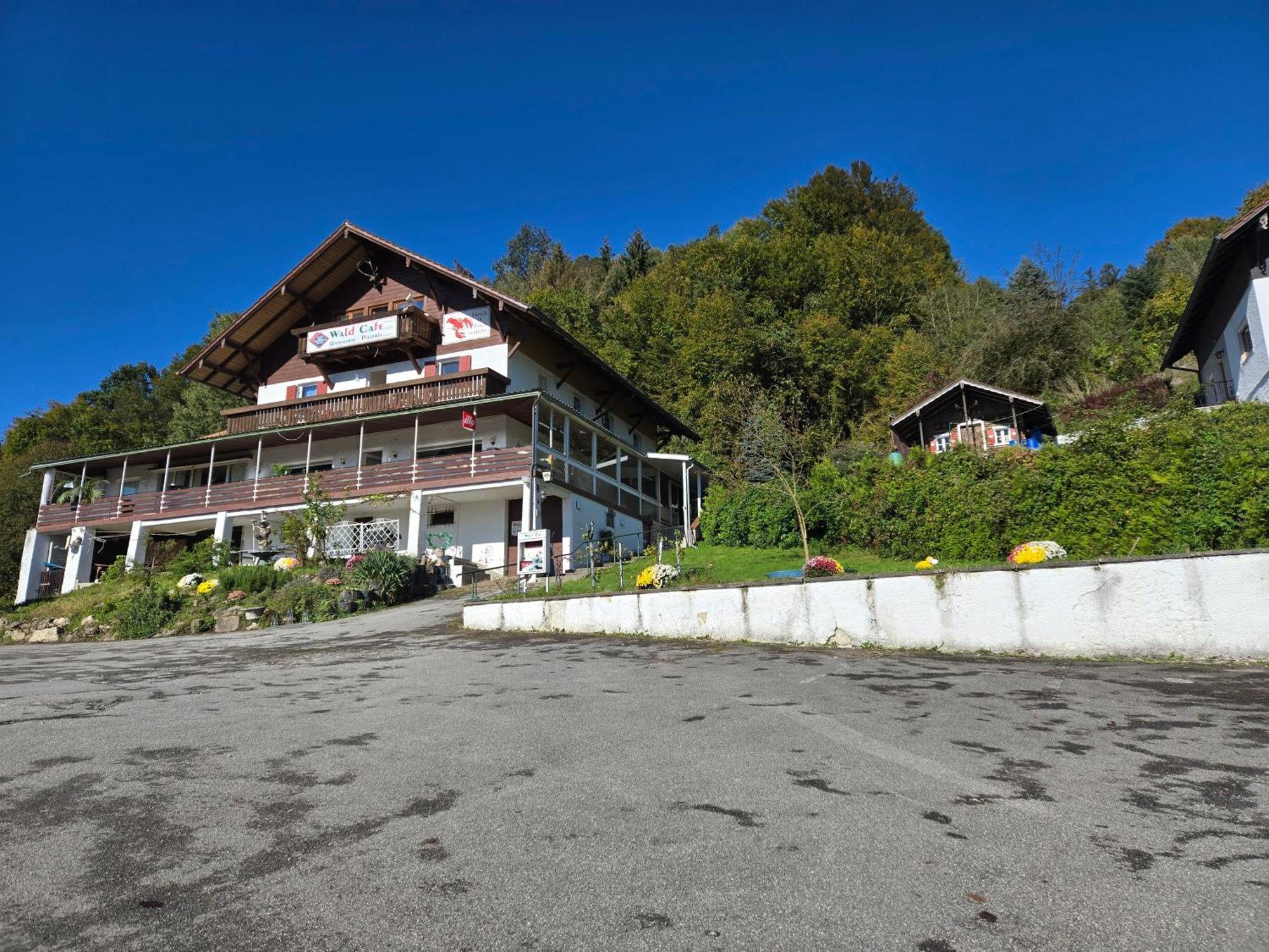 Hotel Wald Cafe Simbach am Inn Zewnętrze zdjęcie